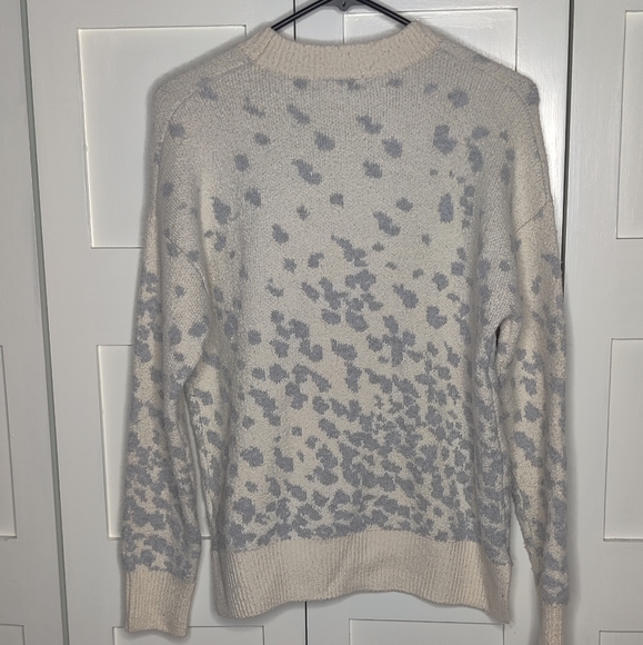 Christian Siriano White Leopard print sweater - Picture 3 of 3